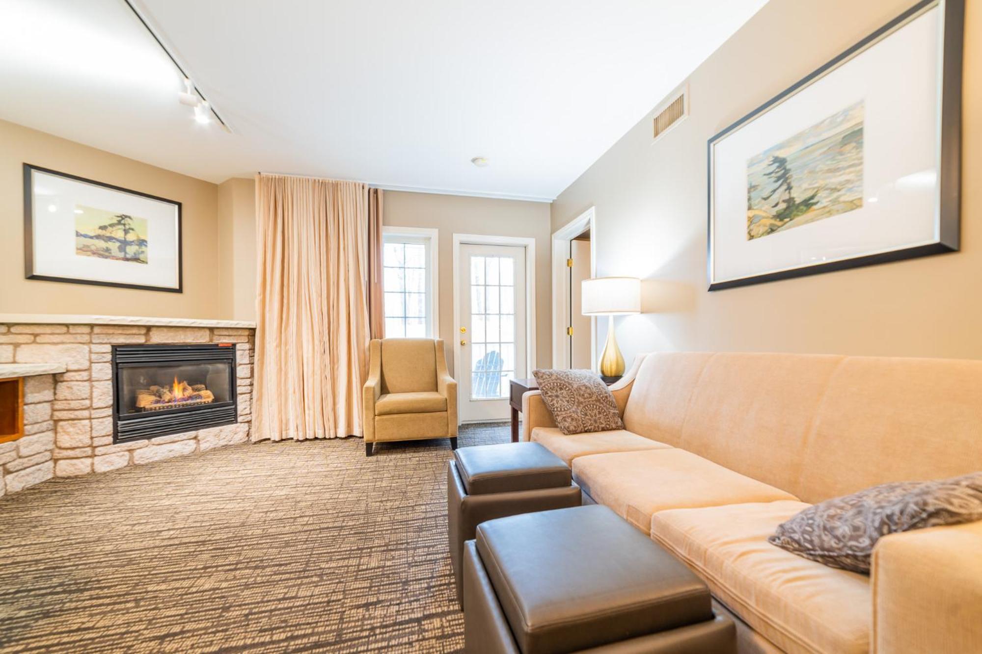 Shanty Bay Horseshoe Valley Suites - The Azure מראה חיצוני תמונה